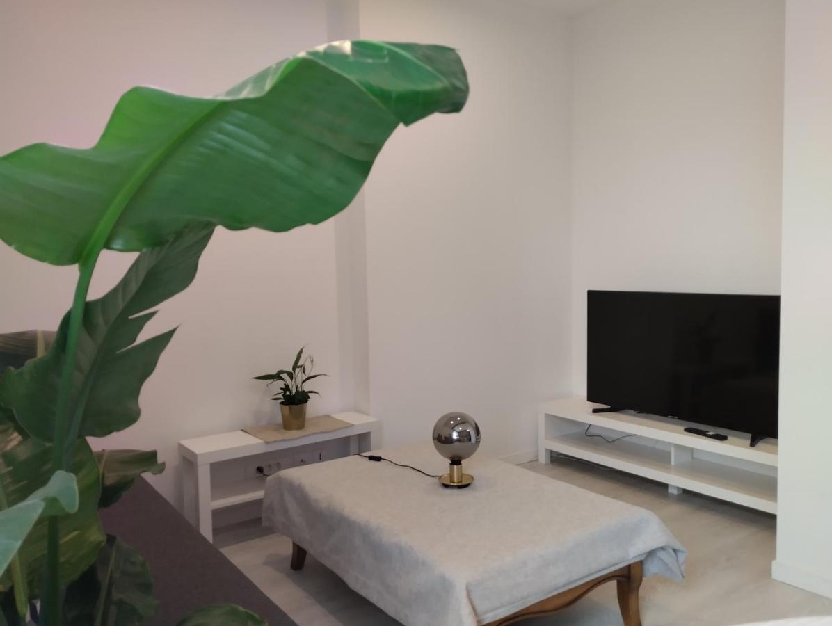 Appartement Manoir De La Guignardiere : The Ou Cafe ?