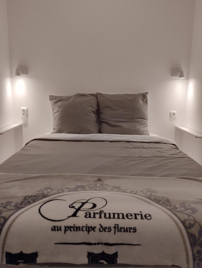 Apartment Manoir De La Guignardiere : The Ou Cafe ? *