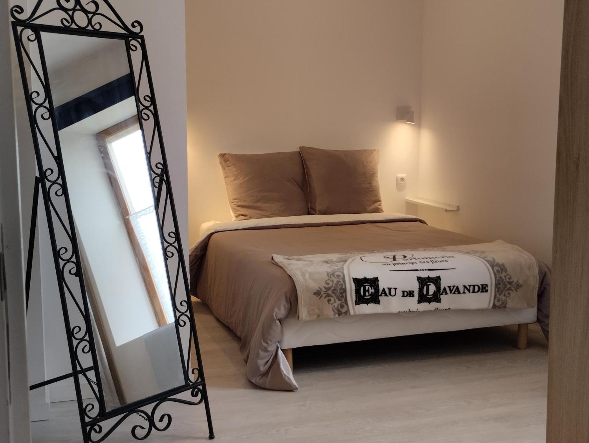 Apartment Manoir De La Guignardiere : The Ou Cafe ?